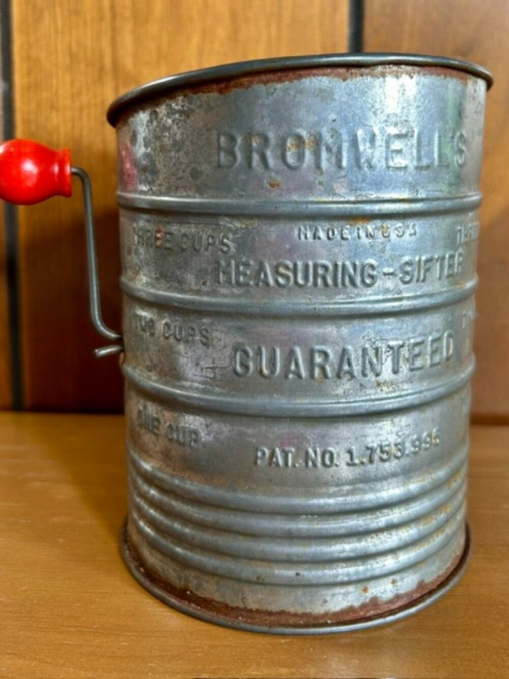 Vintage Bromwell’s Metal Flour Sifter Red Wood Knob Rustic Kitchen Decor 3 Cup